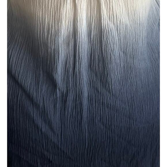 Rock & Republic Medium Blue White Ombre Shirt 100% Rayon Button Front - Picture 8 of 10